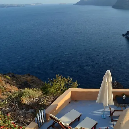 Goddess Lethe Villa Oia