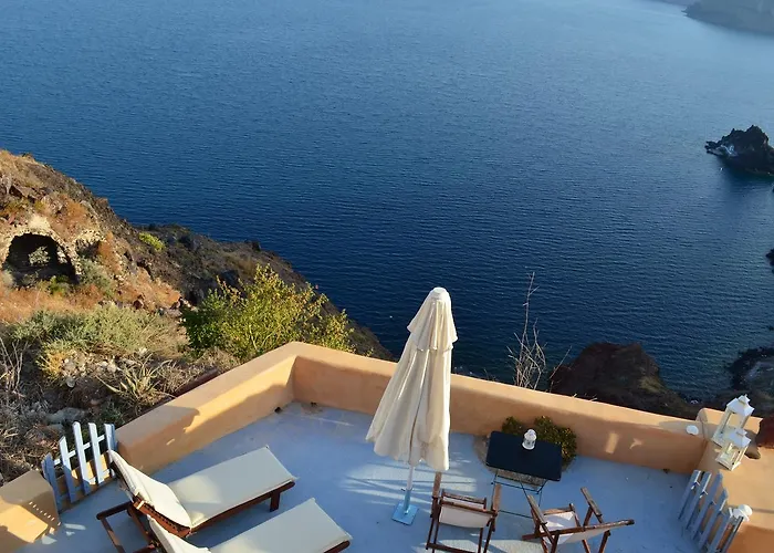 Goddess Lethe * Oia (Santorini)